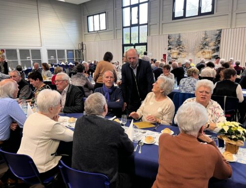 Le repas des aînés : un rendez-vous essentiel pour le lien social