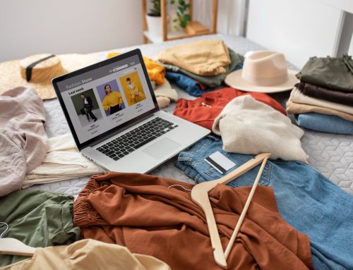 Lutter contre la « fast fashion » : le texte adopté à l&rsquo;unanimité